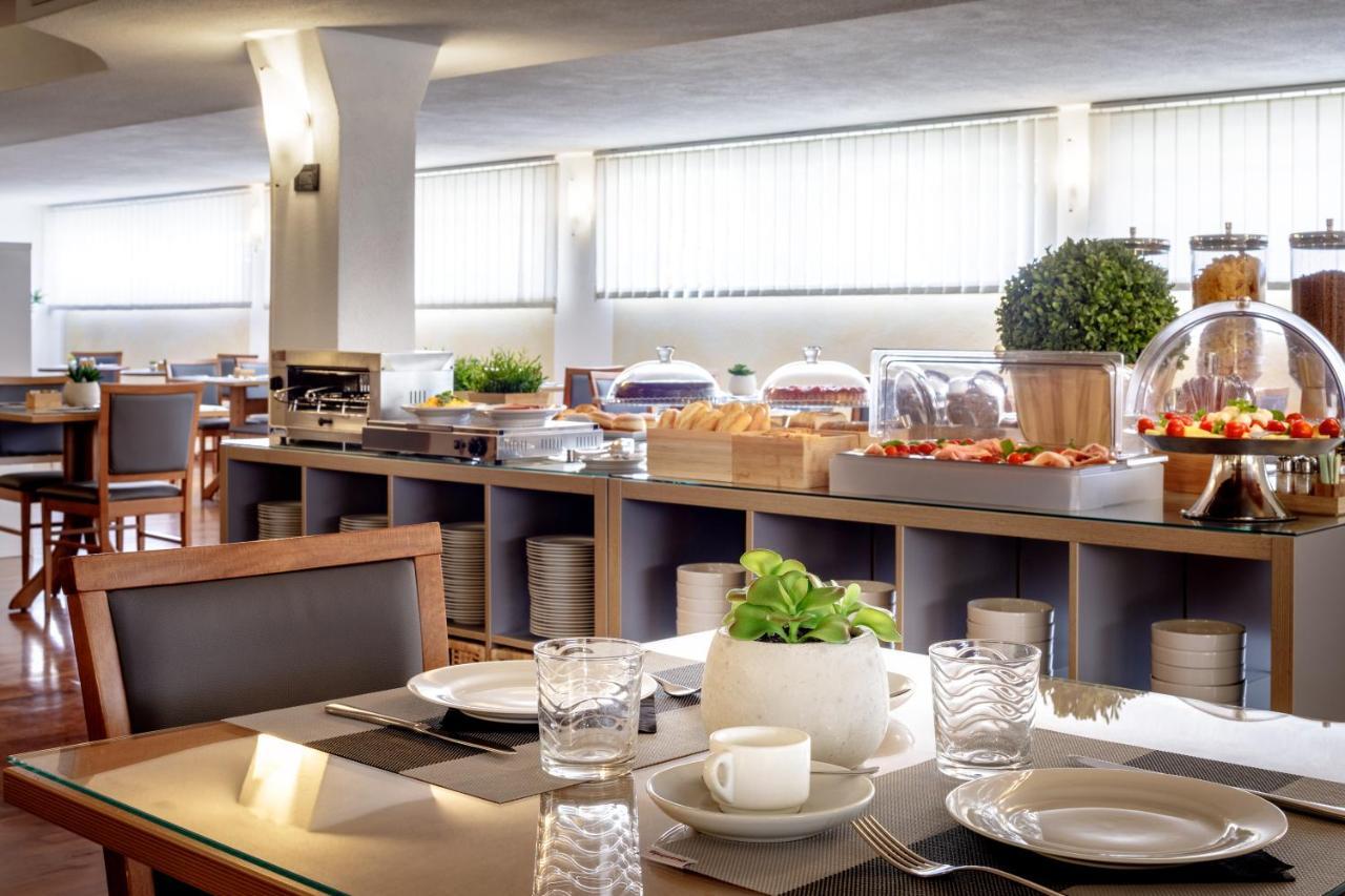 Euro Hotel نوورو المظهر الخارجي الصورة
